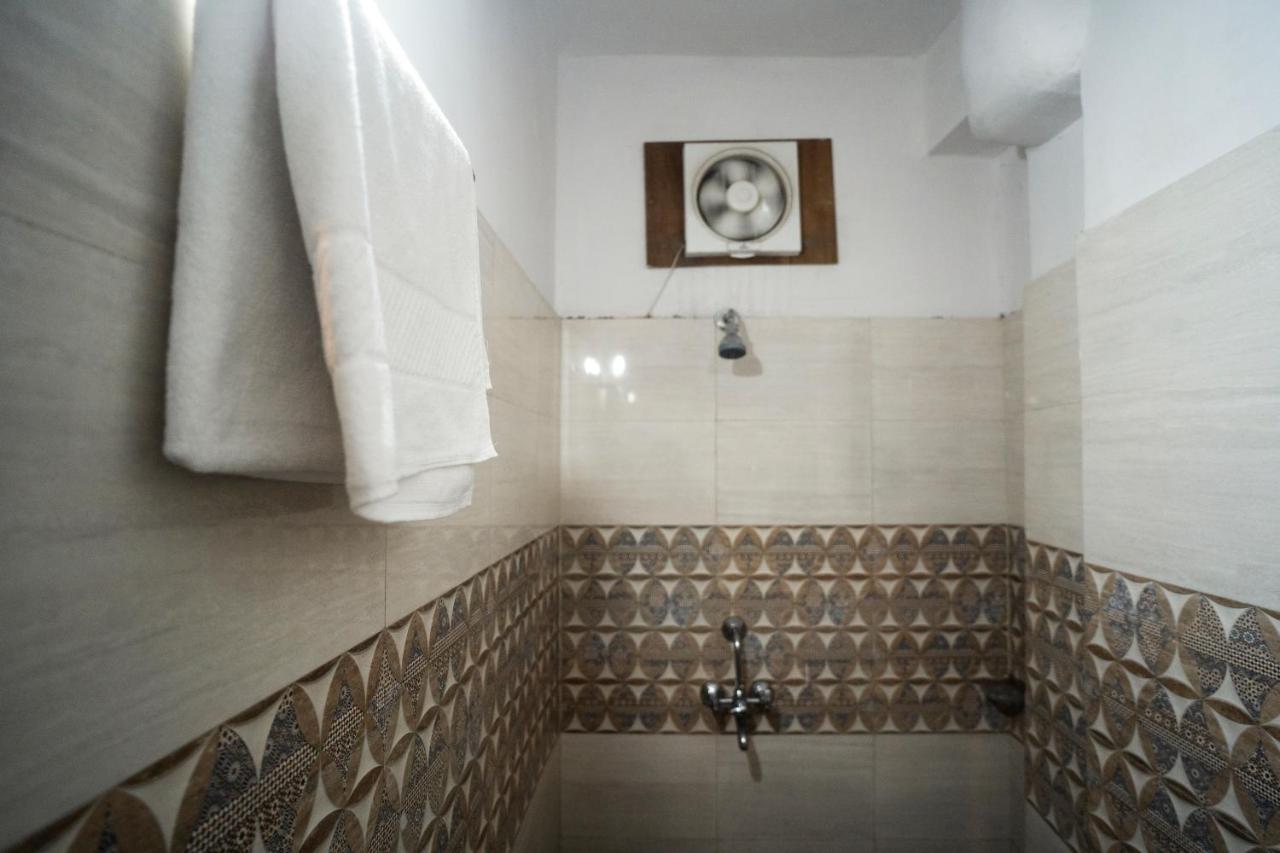 Tripli Hotels Arunoday Palace Udaipur Kültér fotó